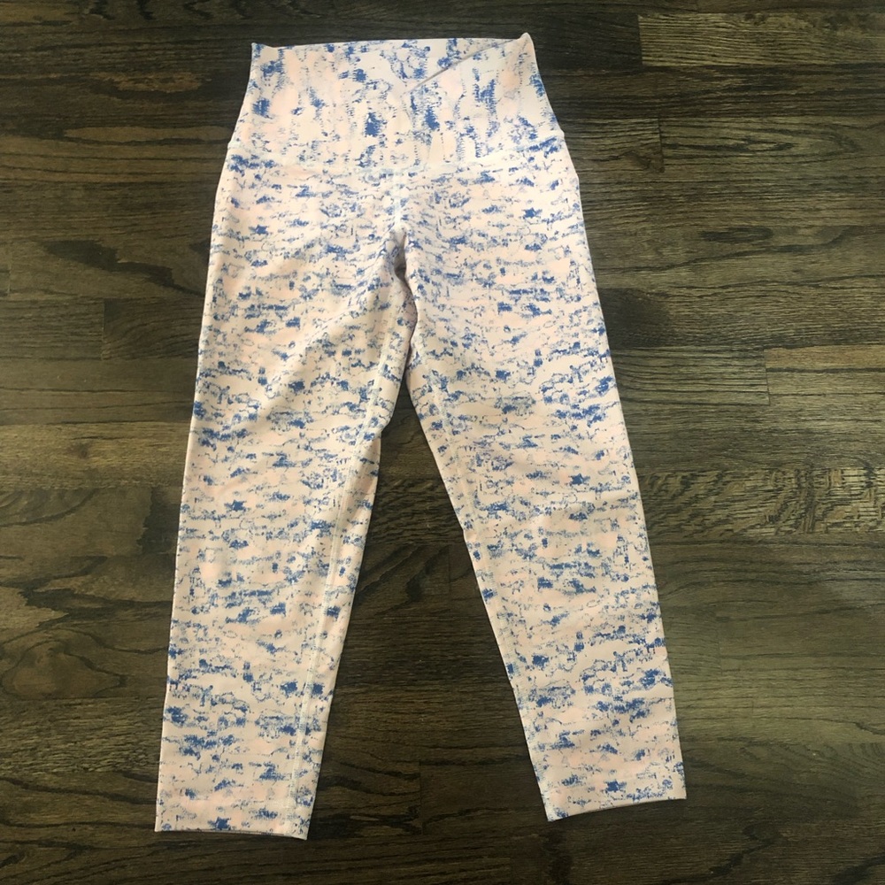 NWOT- DYI cropped high waisted leggings